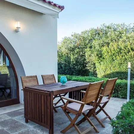 The Saronic - Jungle On The Sea Vakantiehuis Agioi Theodoroi (Corinthia)