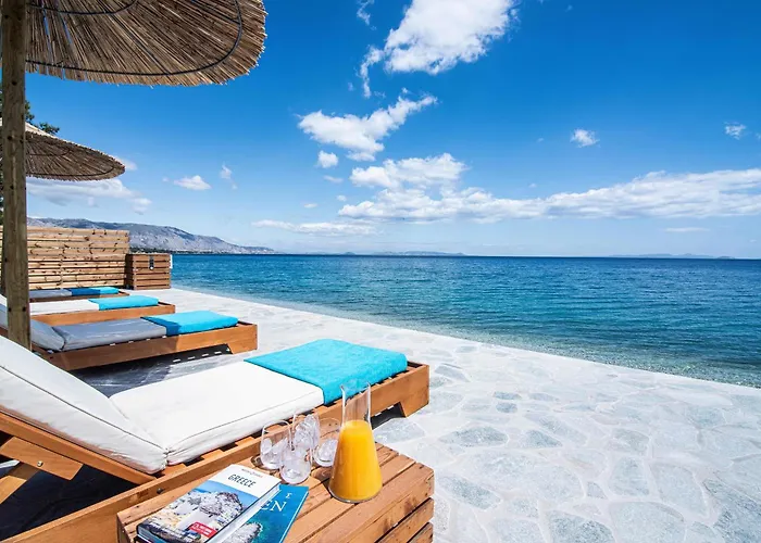 Semesterbostad The Saronic - Jungle On The Sea Agioi Theodoroi (Corinthia)