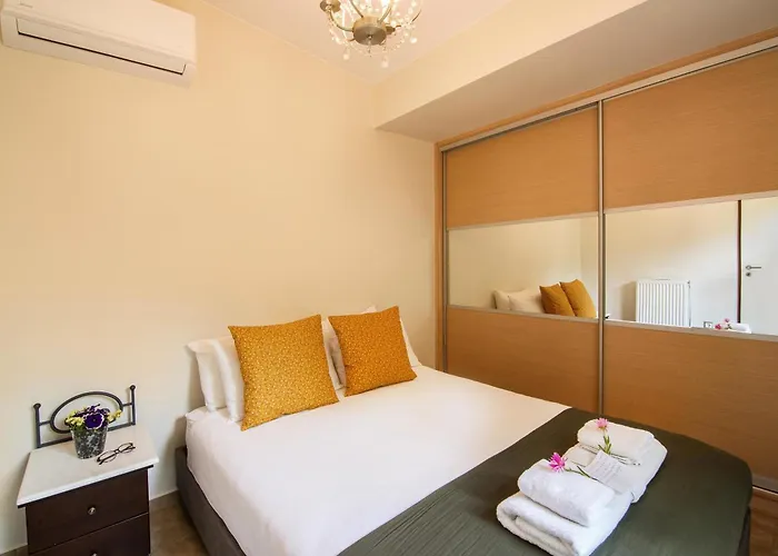 The Saronic - Jungle On The Sea Semesterbostad